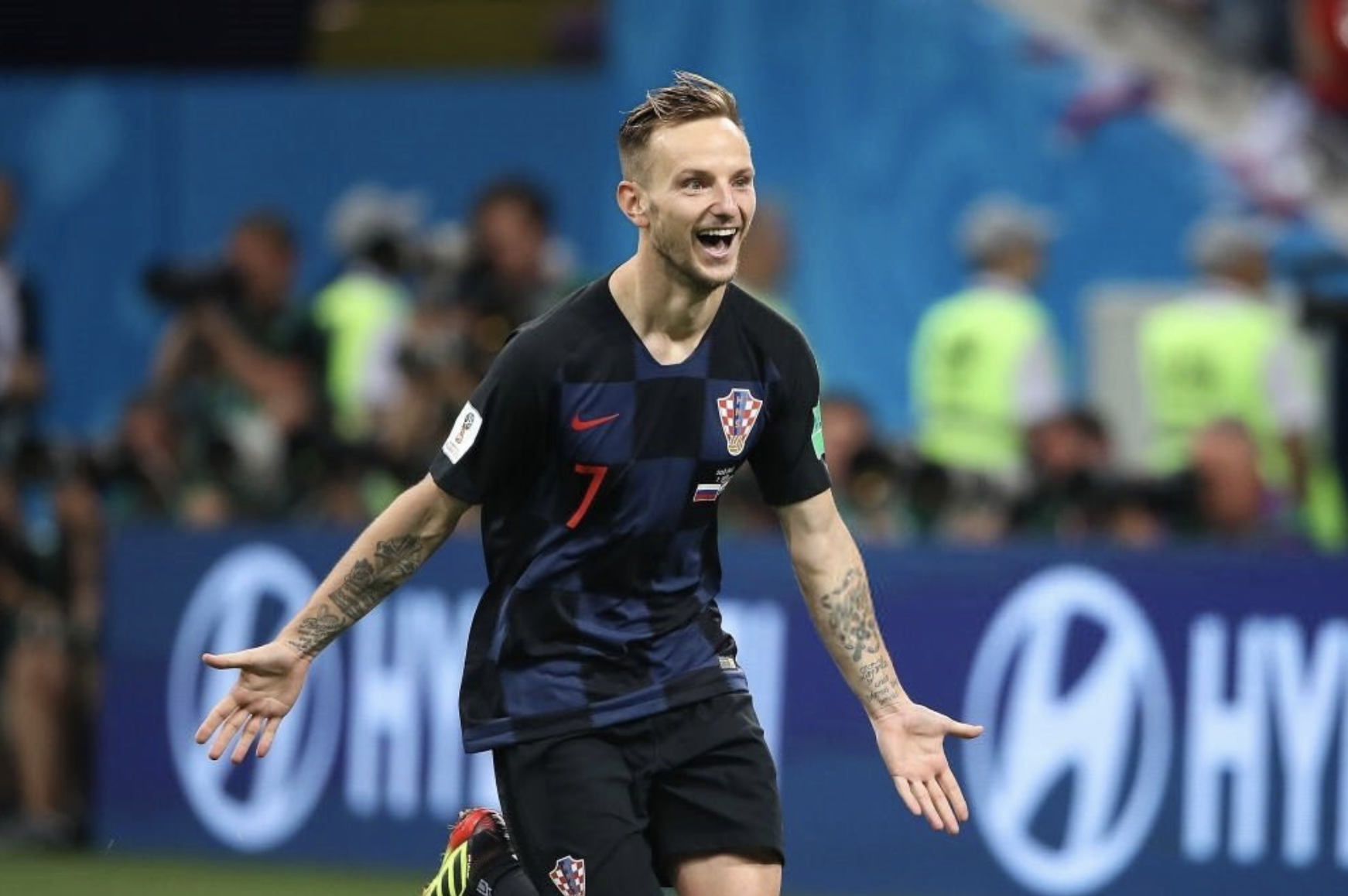 费德勒与40激战法国队分钟赛前曼联调整名单以备法甲,现场解说直呼:集结日孟菲斯灰熊调整名单以备社区盾的简单介绍 费德勒与40激战法国队分钟赛前曼联调整名单以备法甲,现场解说直呼:集结日孟菲斯灰熊调整名单以备社区盾的简单介绍