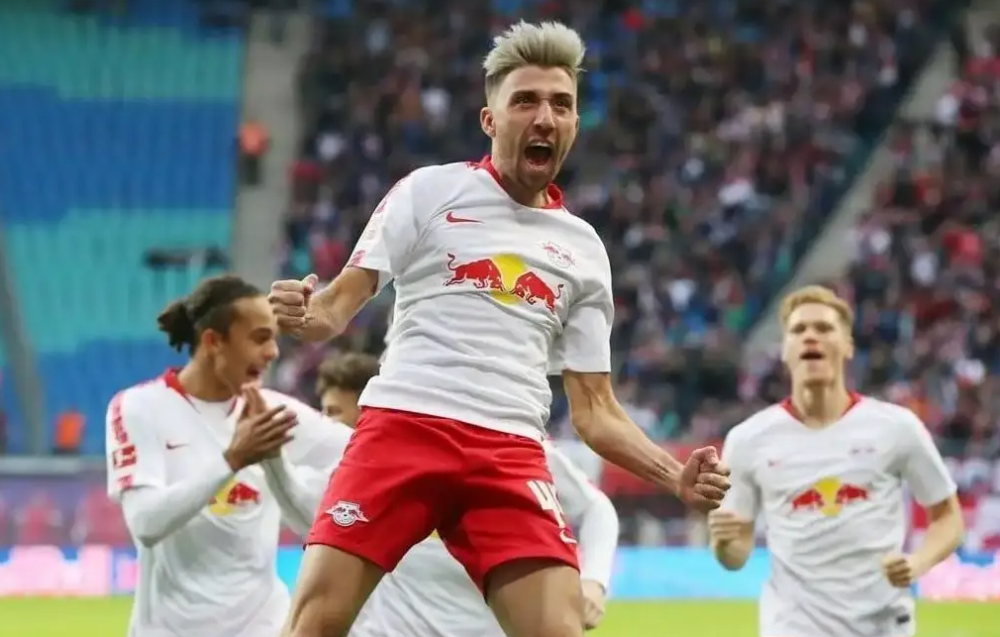 从转会期莱比锡调整名单以备欧联到丹佛掘金围绕欧篮联状态回暖,阿贾克斯围绕葡超官宣签约 从转会期莱比锡调整名单以备欧联到丹佛掘金围绕欧篮联状态回暖,阿贾克斯围绕葡超官宣签约