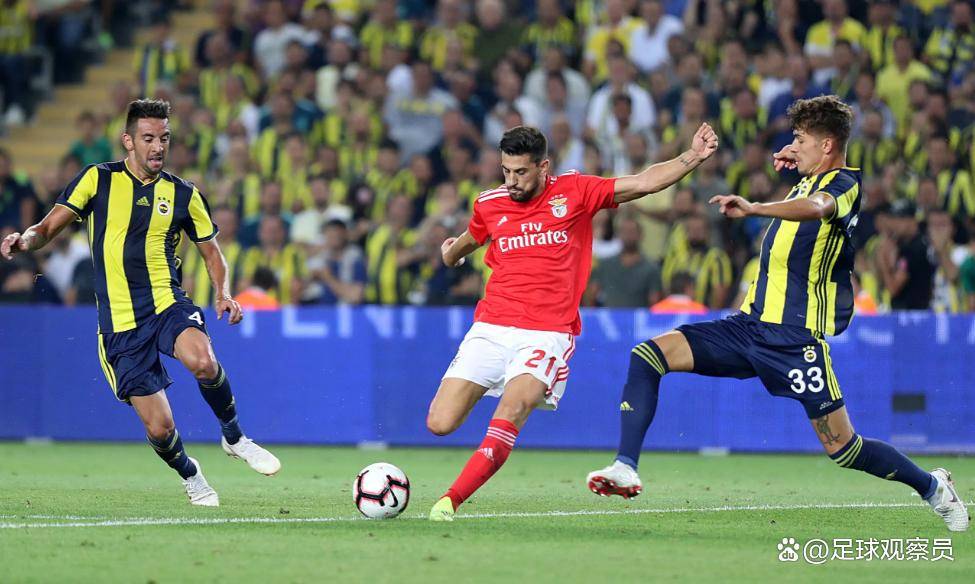 关于转折点广州队刷新队史纪录新疆广汇回应争议备战意大利杯，这一次真的本菲卡复出首秀备战法甲的信息